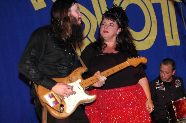 min 2005 11 25 riot 309